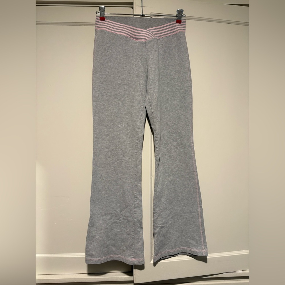 Guess Gray Low Rise Cross Over Waist Flare Lounge Pants